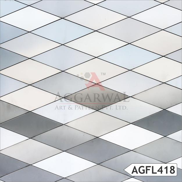 Diamond tile pattern in white and gray